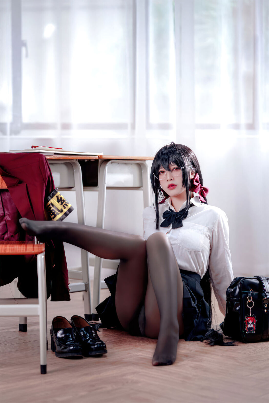 Coser@半半子 – 大凤 风纪委员