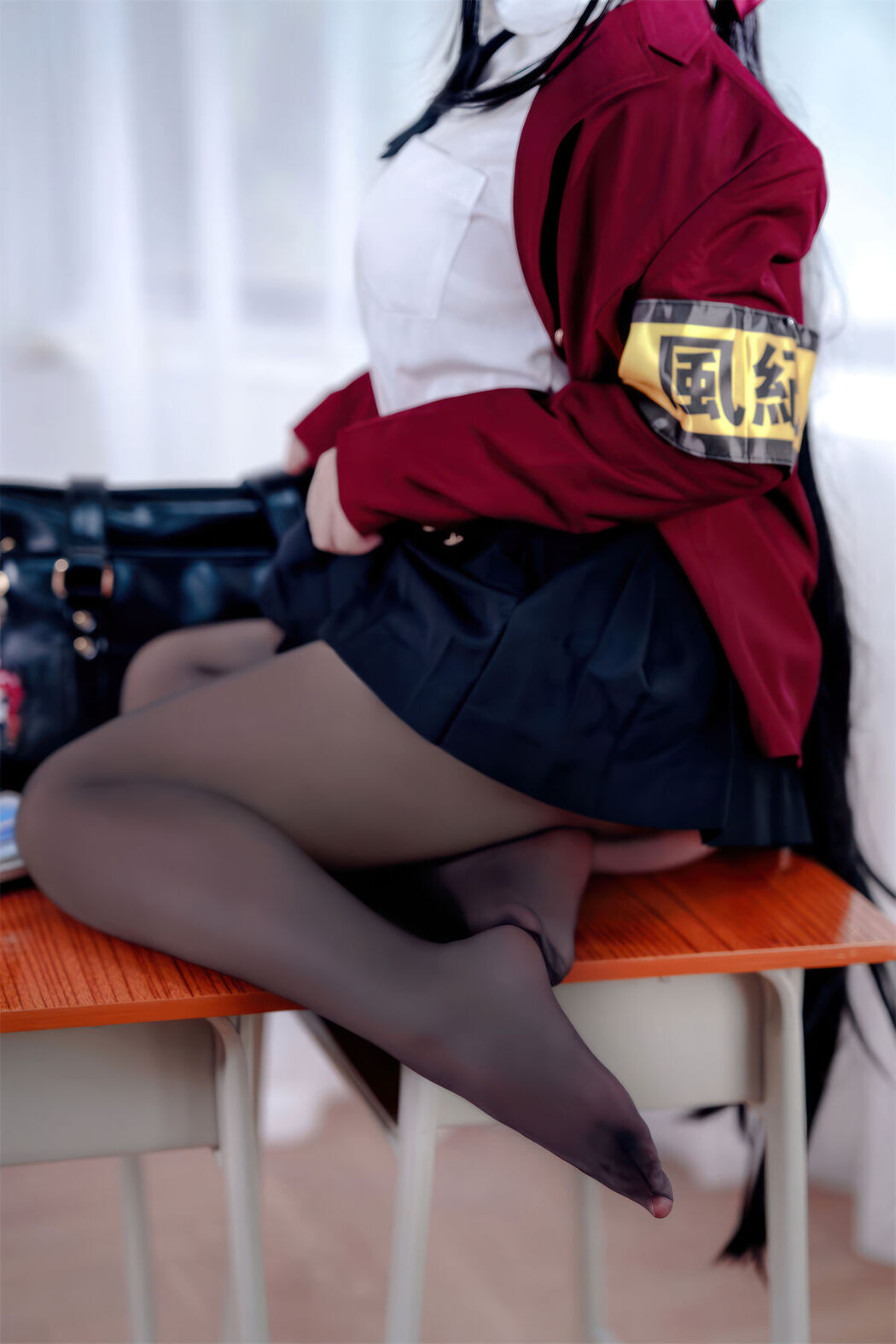 Coser@半半子 – 大凤 风纪委员