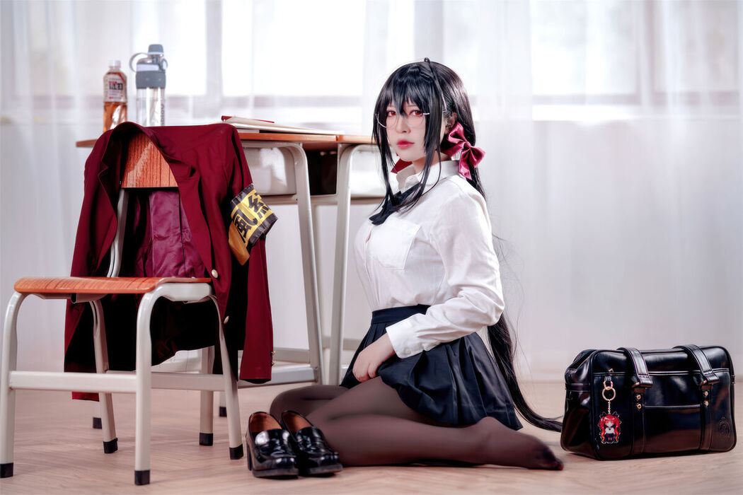 Coser@半半子 – 大凤 风纪委员