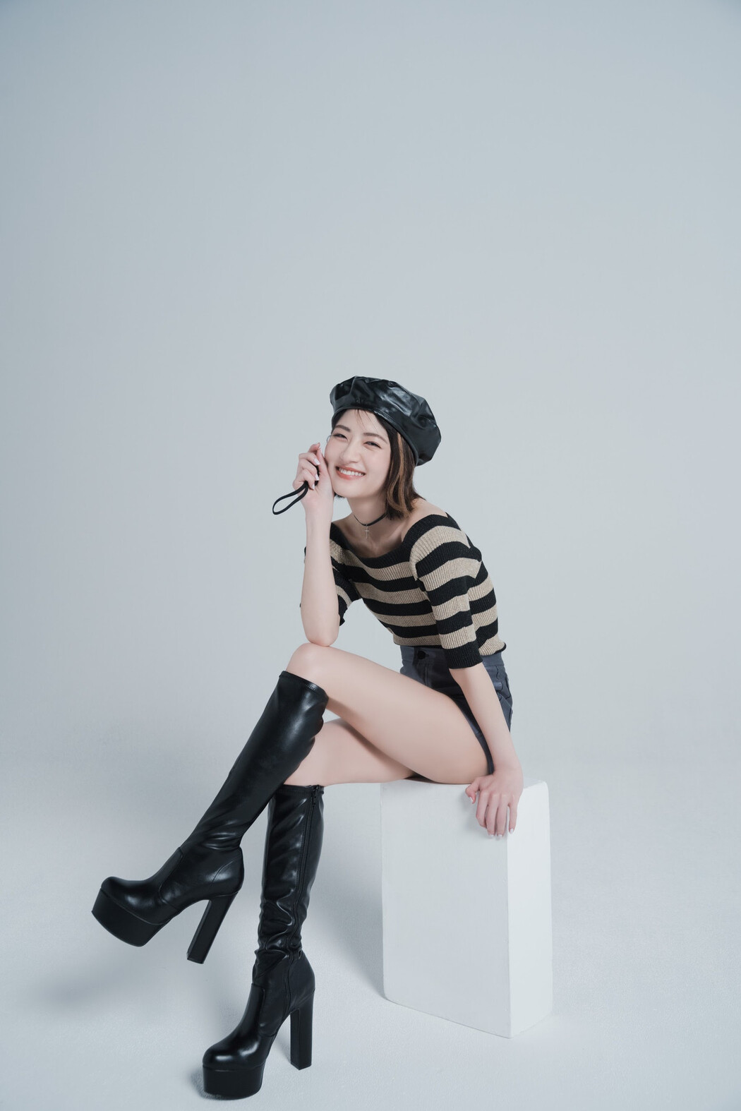 Yumi Wakatsuki 若月佑美, Weekly SPA! 2023.07.04 (週刊SPA! 2023年7月4日号)