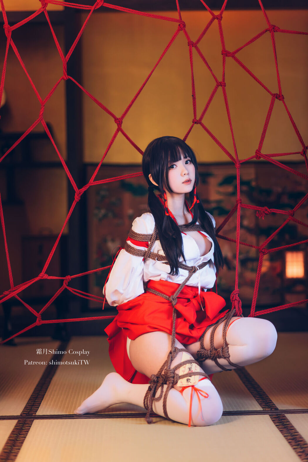 Coser@霜月shimo – 巫女捆绑