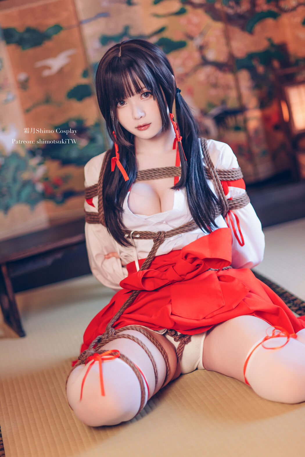 Coser@霜月shimo – 巫女捆绑