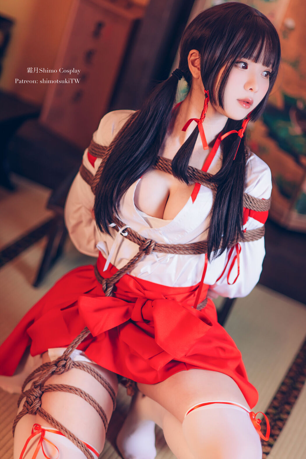 Coser@霜月shimo – 巫女捆绑