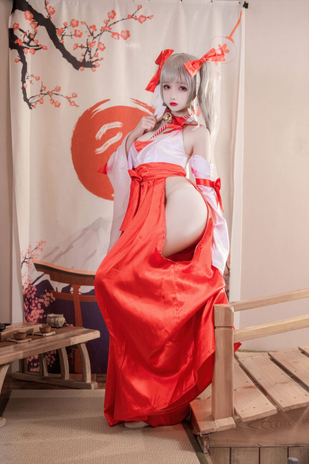 Coser@日奈娇 – 碧蓝航线 可畏巫女