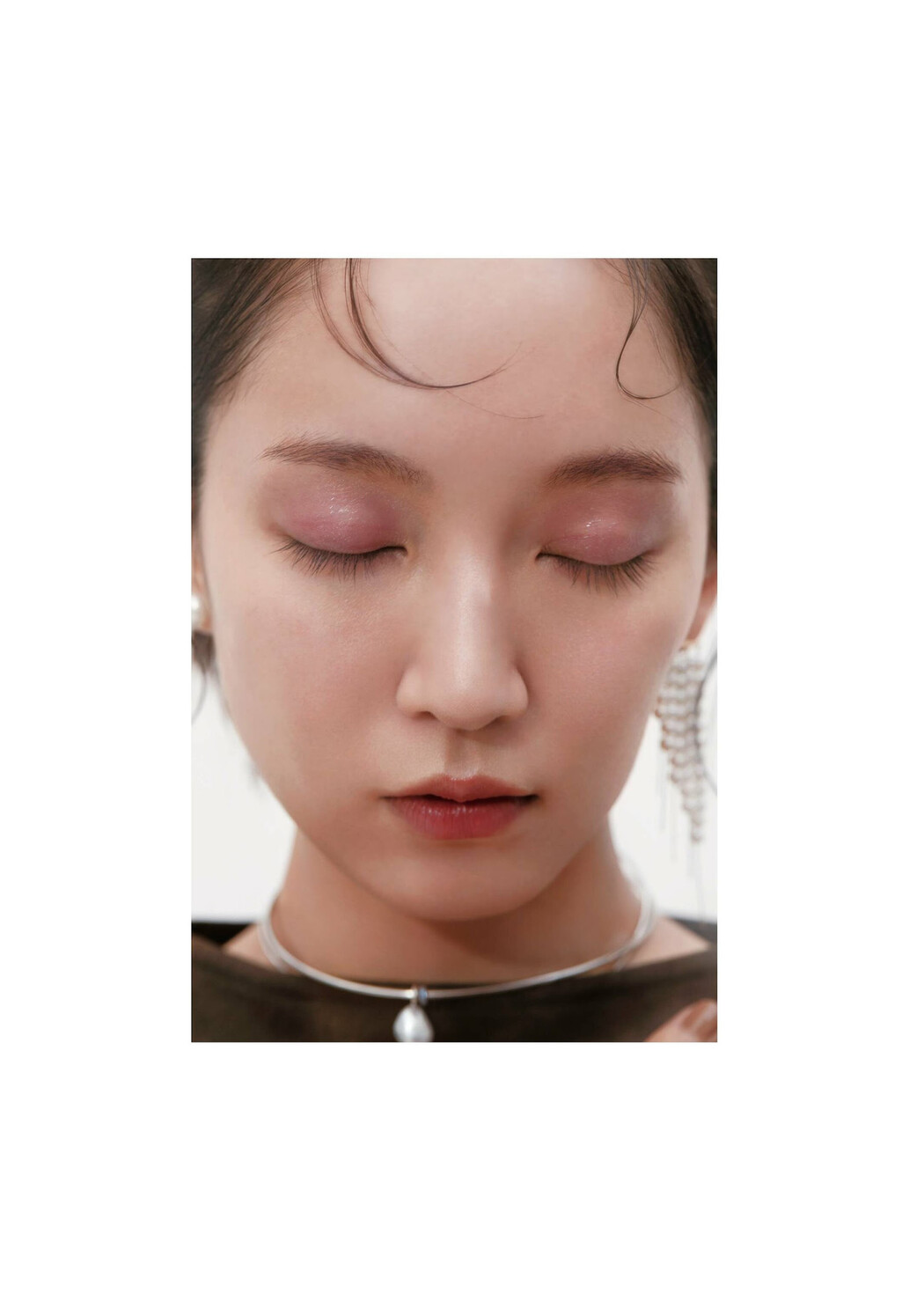 Riho Yoshioka 吉岡里帆, CYAN シアン 2023 ISSUE 38