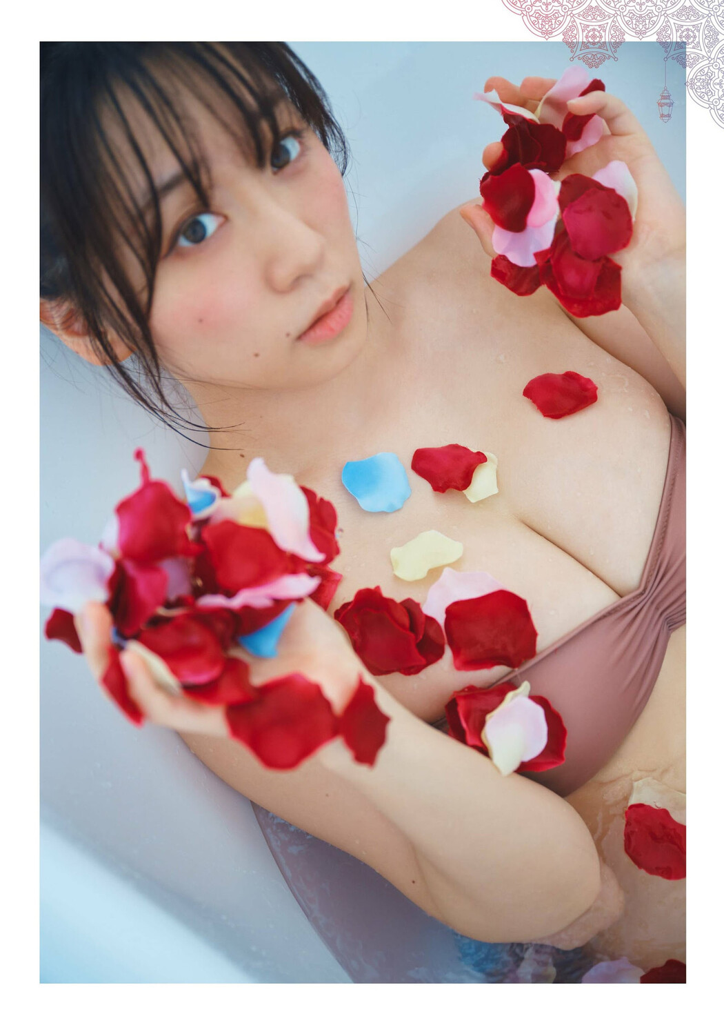 Moe Iori 伊織もえ, FLASH グラビアBEST 2023年初秋