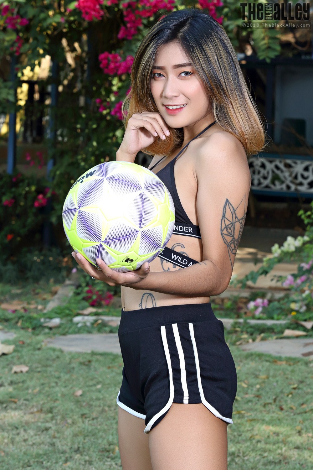 [The Black Alley] Apple Set.32 2019.01.17