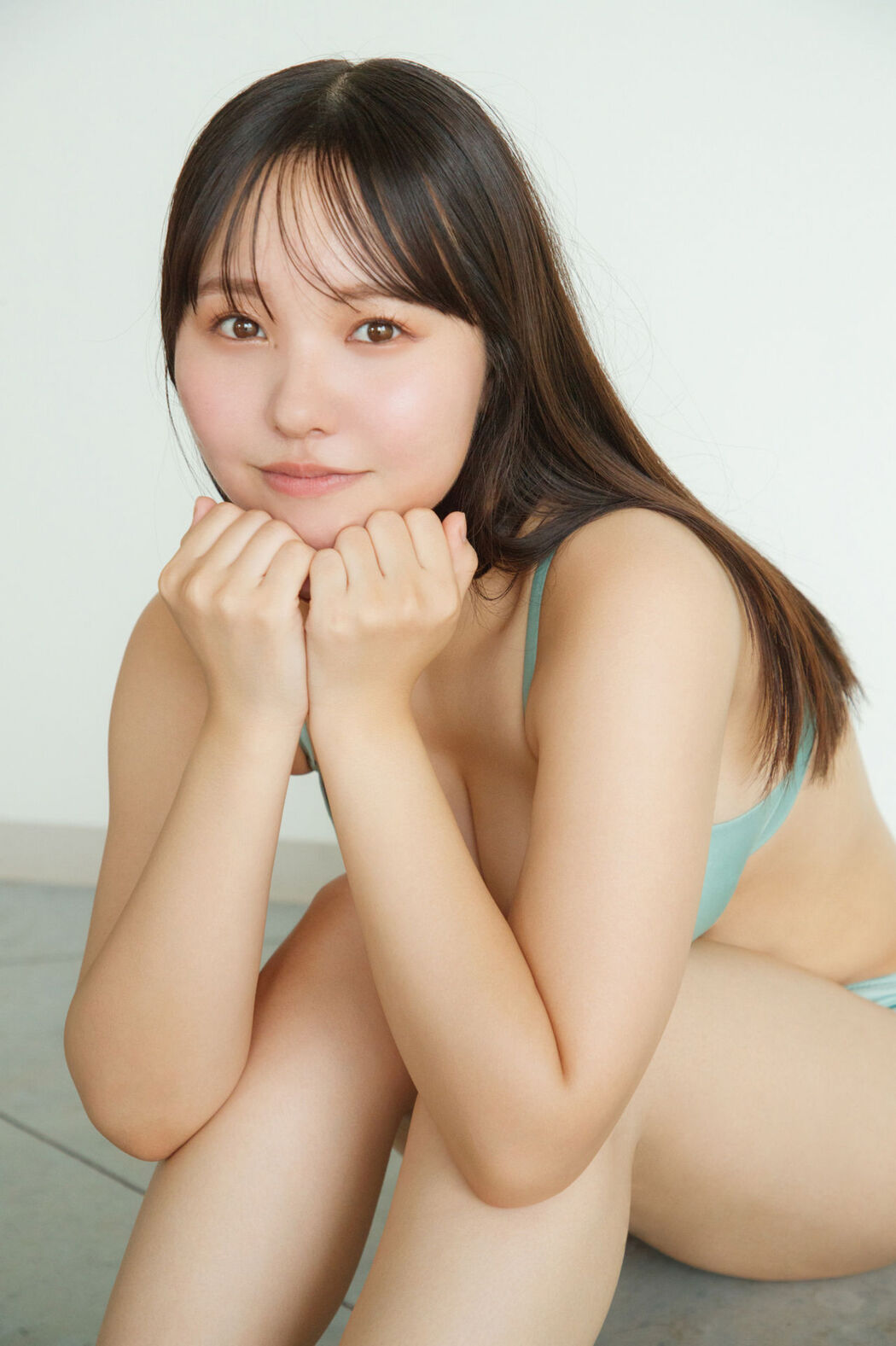 Yuzuha Hongo 本郷柚巴, ＦＲＩＤＡＹデジタル写真集 「Happiness」 Set.02