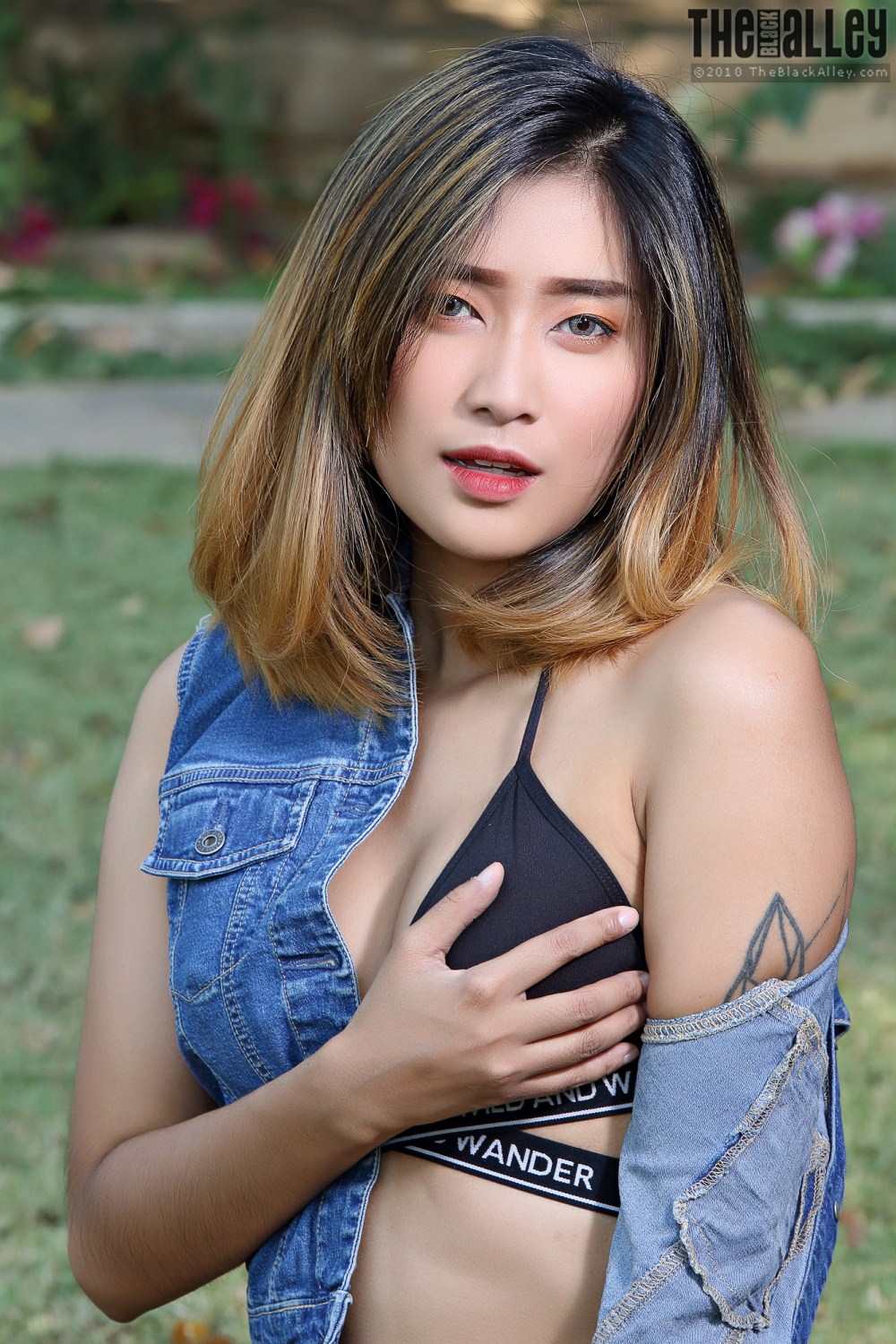 [The Black Alley] Apple Set.32 2019.01.17