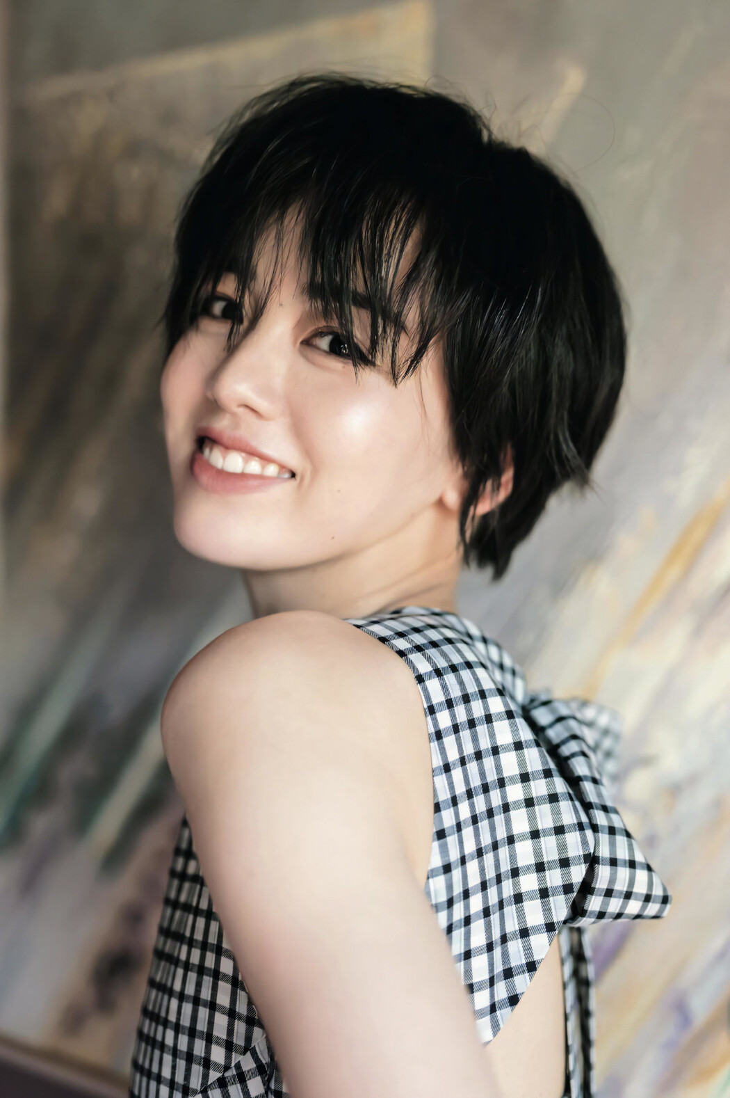 Rikka Ihara 伊原六花, Shonen Magazine 2023 No.43 (週刊少年マガジン 2023年43号)