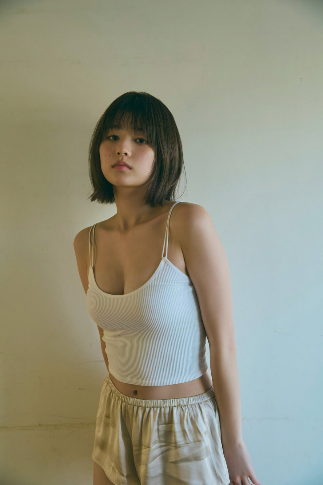 Yuzuha Saeki 冴木柚葉, ＦＲＩＤＡＹデジタル写真集 「マンスリーガール021」 Set.04