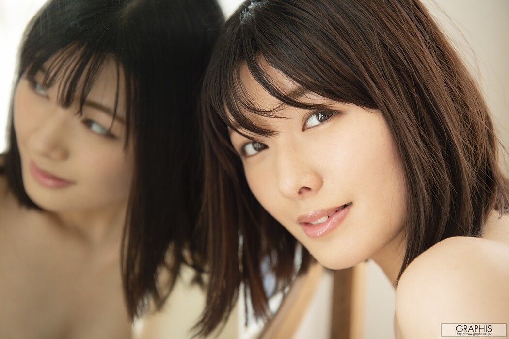 Hinata Koizumi 小泉ひなた, [Graphis] First Gravure Vol.05