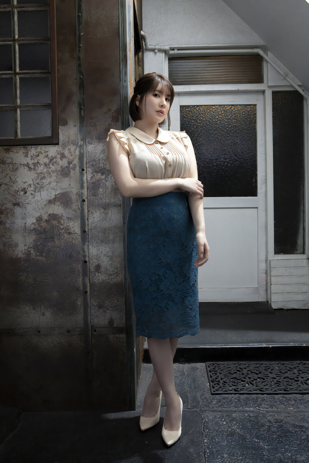 Shiose 汐世, ＦＲＩＤＡＹデジタル写真集 「Goddess Body」 Set.02 Cover Photo