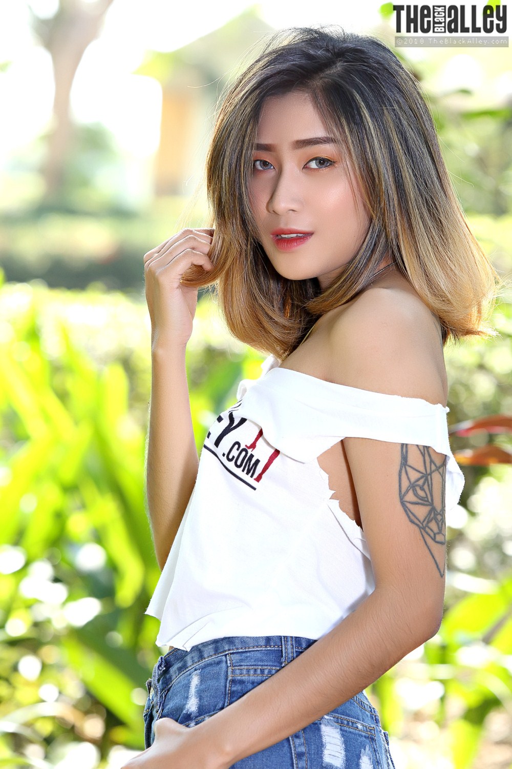 [The Black Alley] Apple Set.33 2019.01.23