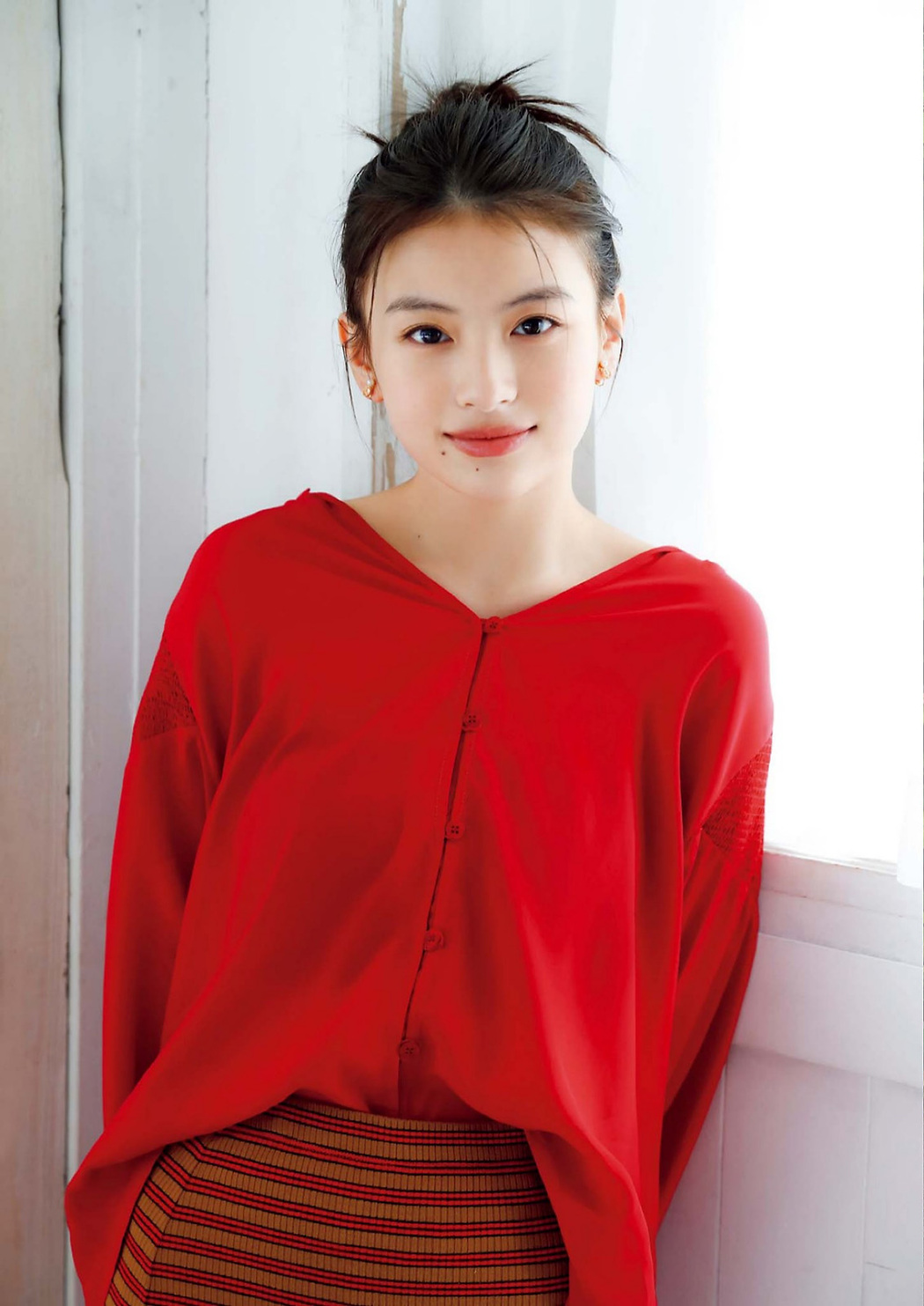 Natsuki Deguchi 出口夏希, Big Comic Spirits 2023 No.43 (ビッグコミックスピリッツ 2023年43号)