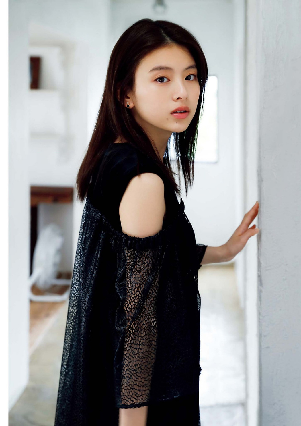 Natsuki Deguchi 出口夏希, Big Comic Spirits 2023 No.43 (ビッグコミックスピリッツ 2023年43号)