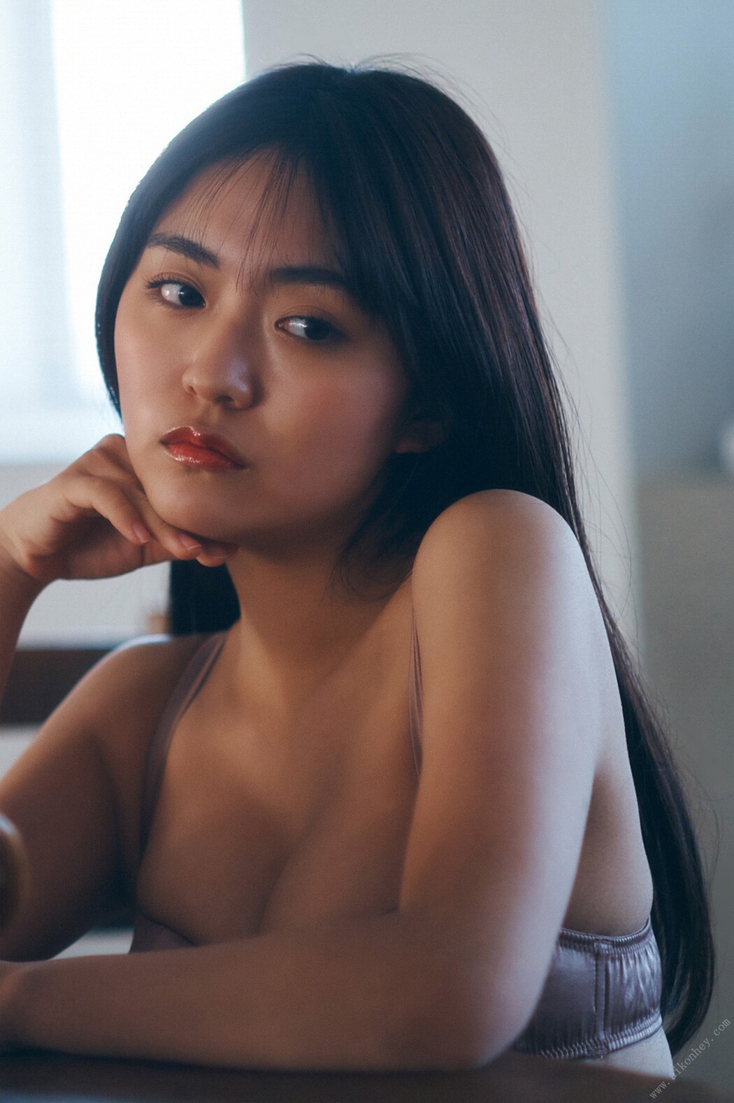Runa Toyoda 豊田ルナ, 週刊現代デジタル写真集 [挑発のＨＩＰライン] Set.01