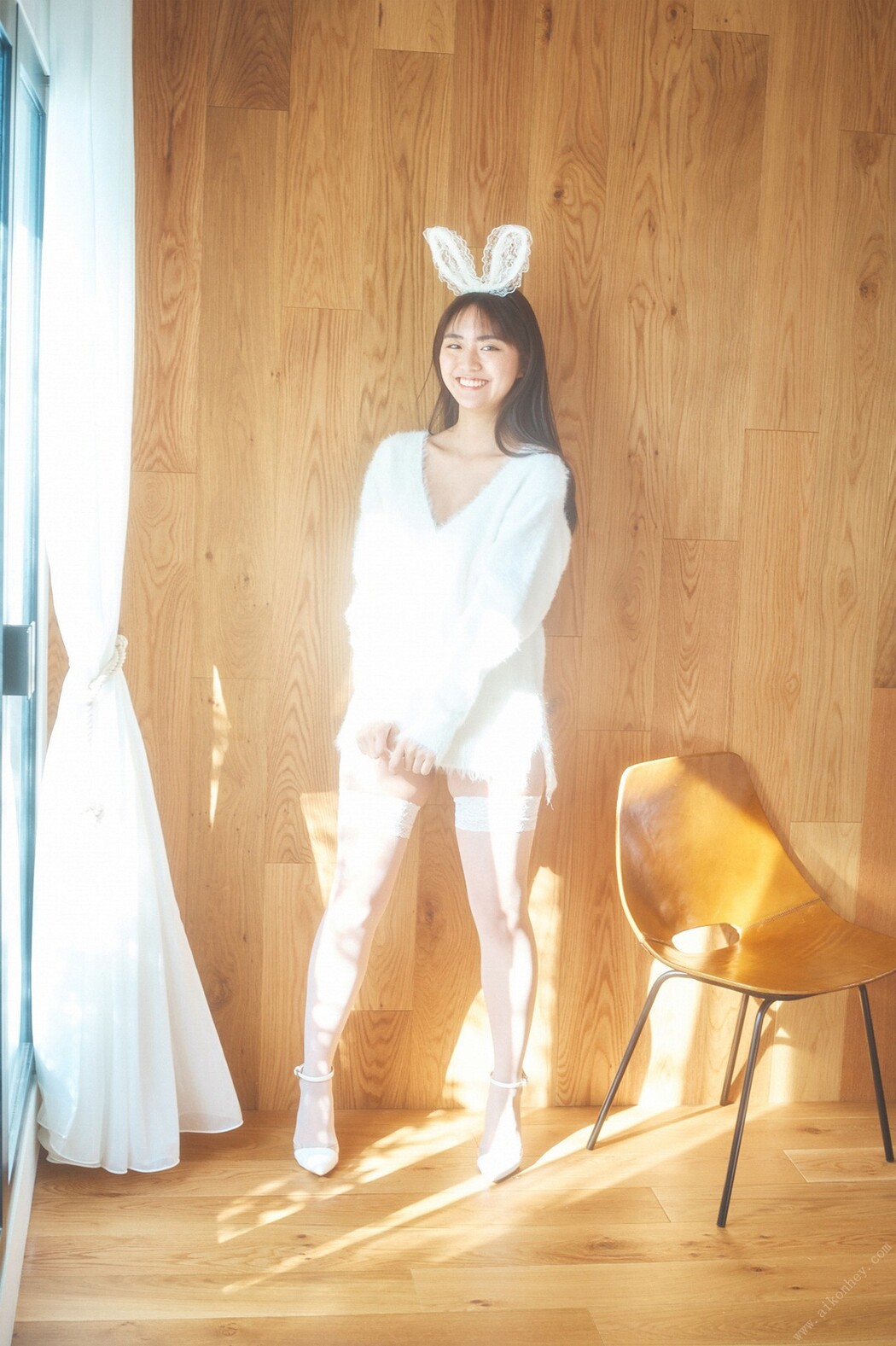 Runa Toyoda 豊田ルナ, 週刊現代デジタル写真集 [挑発のＨＩＰライン] Set.01 Cover Photo
