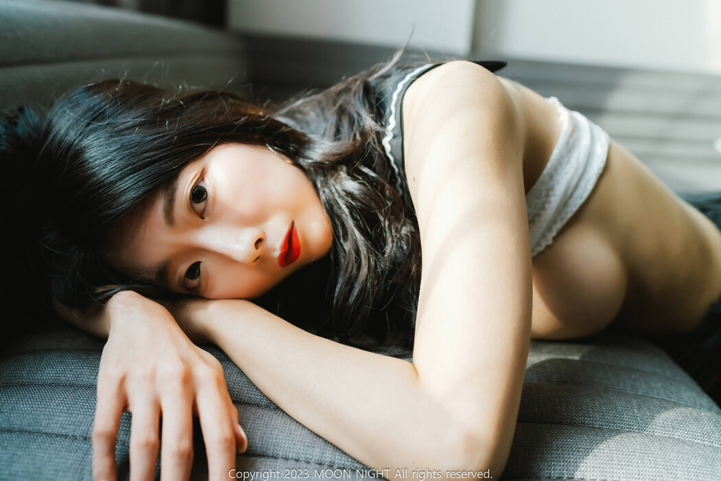 Mona 모나, [Moon Night Snap] One Good Day