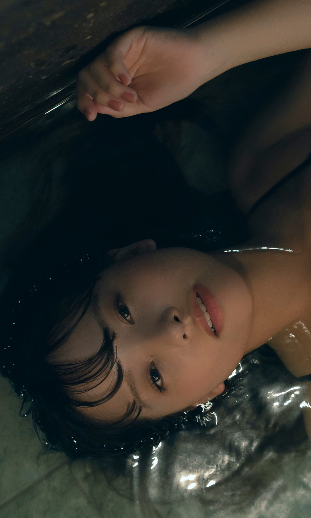 Yuzuha Hongo 本郷柚巴, 週プレ プラス！ 「大人ゆずはじめました」 Set.03