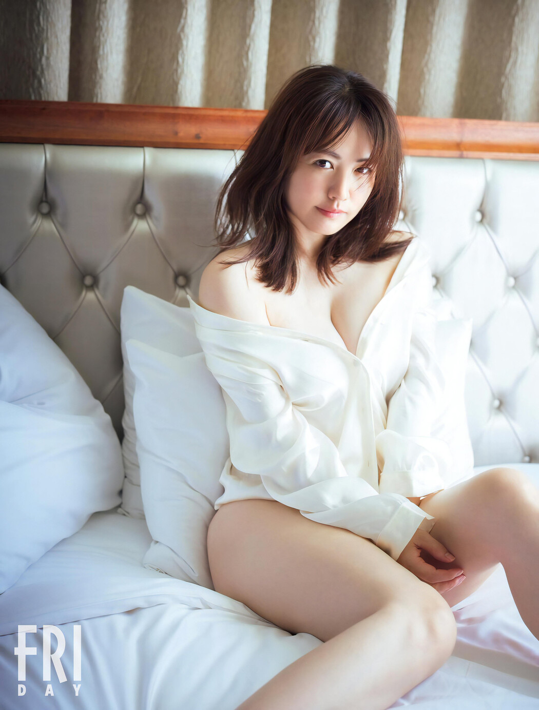 Sayaka Isoyama 磯山さやか, FRIDAY 2023.10.27 (フライデー 2023年10月27日号)
