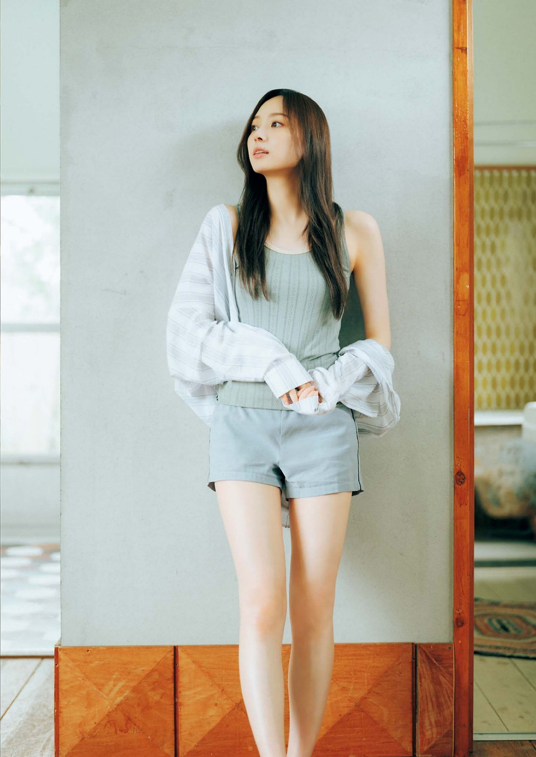 Minami Umezawa 梅澤美波, Big Comic Spirits 2023 No.39 (ビッグコミックスピリッツ 2023年39号)