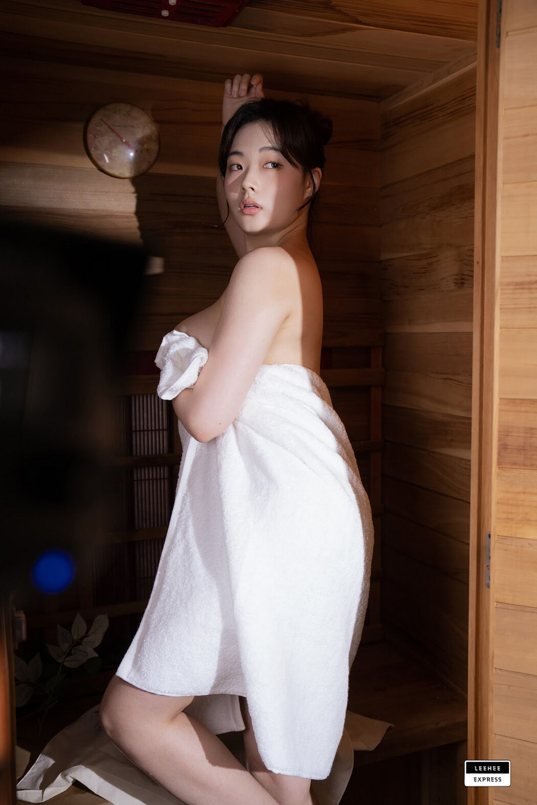 Roa 이로아, [LEEHEE EXPRESS] LEND-024