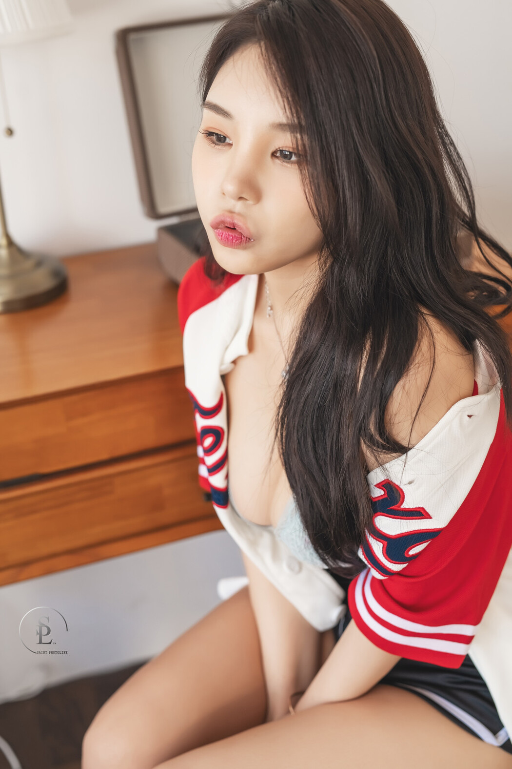Zzyuri 쮸리, [SAINT Photolife] Homebody Set.01