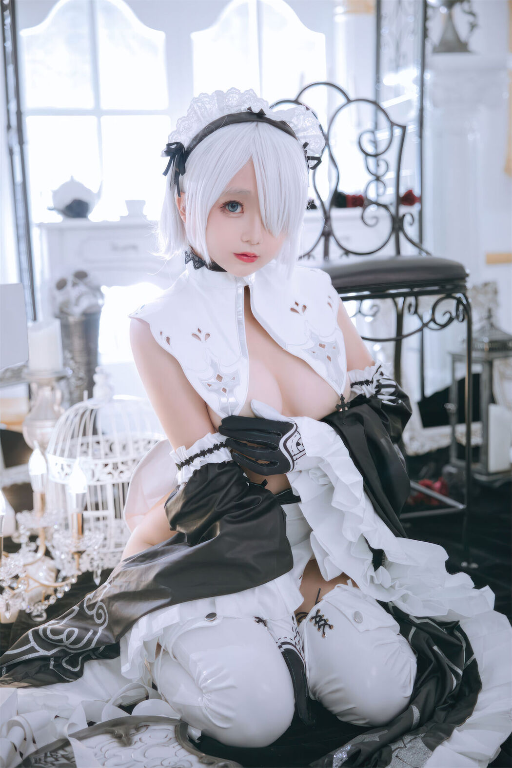 Coser@日奈娇 – 2B奶盖女仆