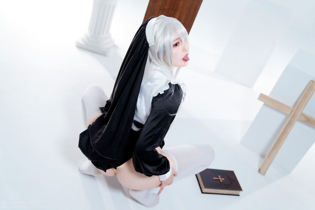 Coser@Natsuko夏夏子 – 反差修女