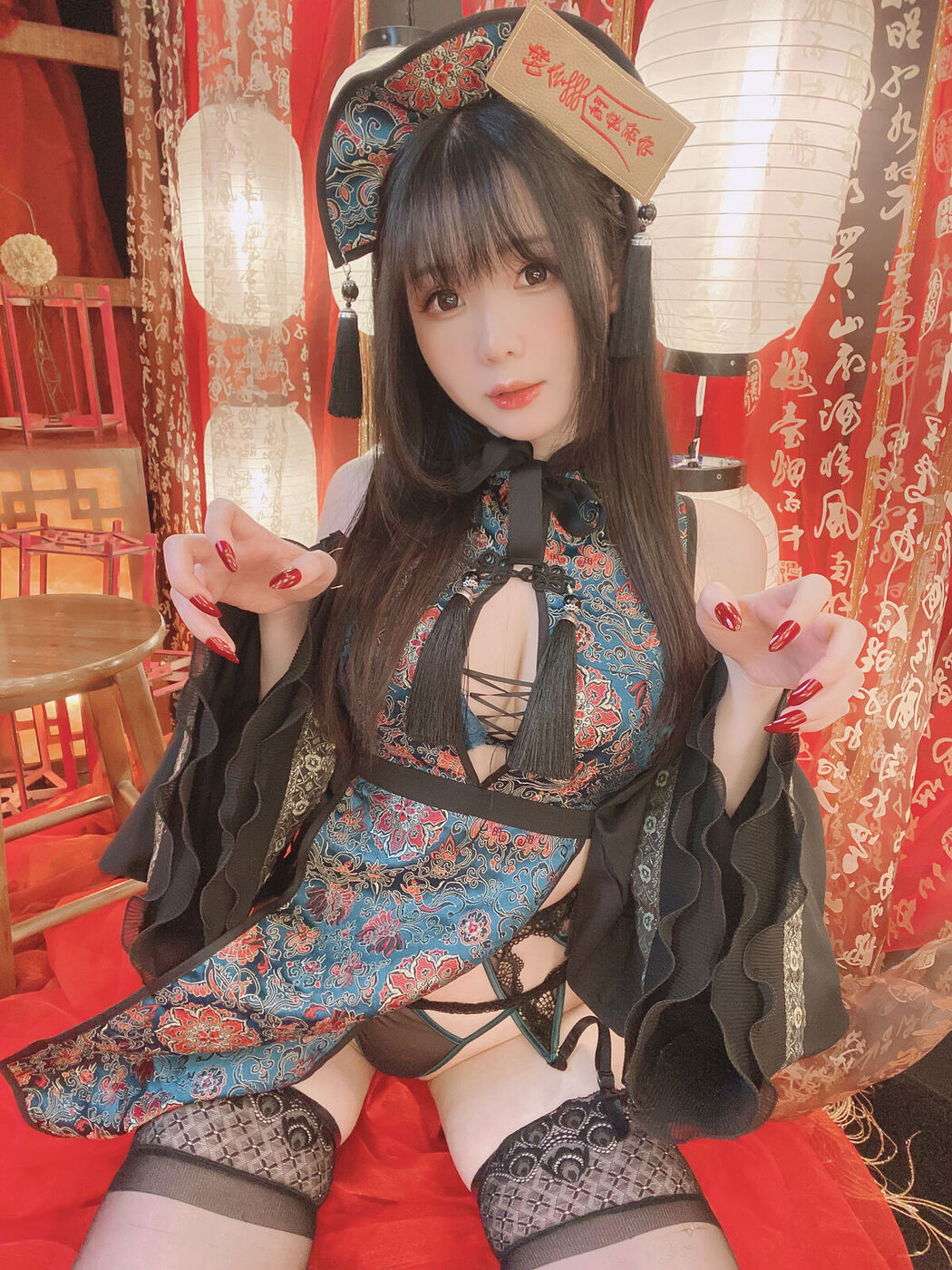 Coser@霜月shimo – キョンシーちゃん自撮り