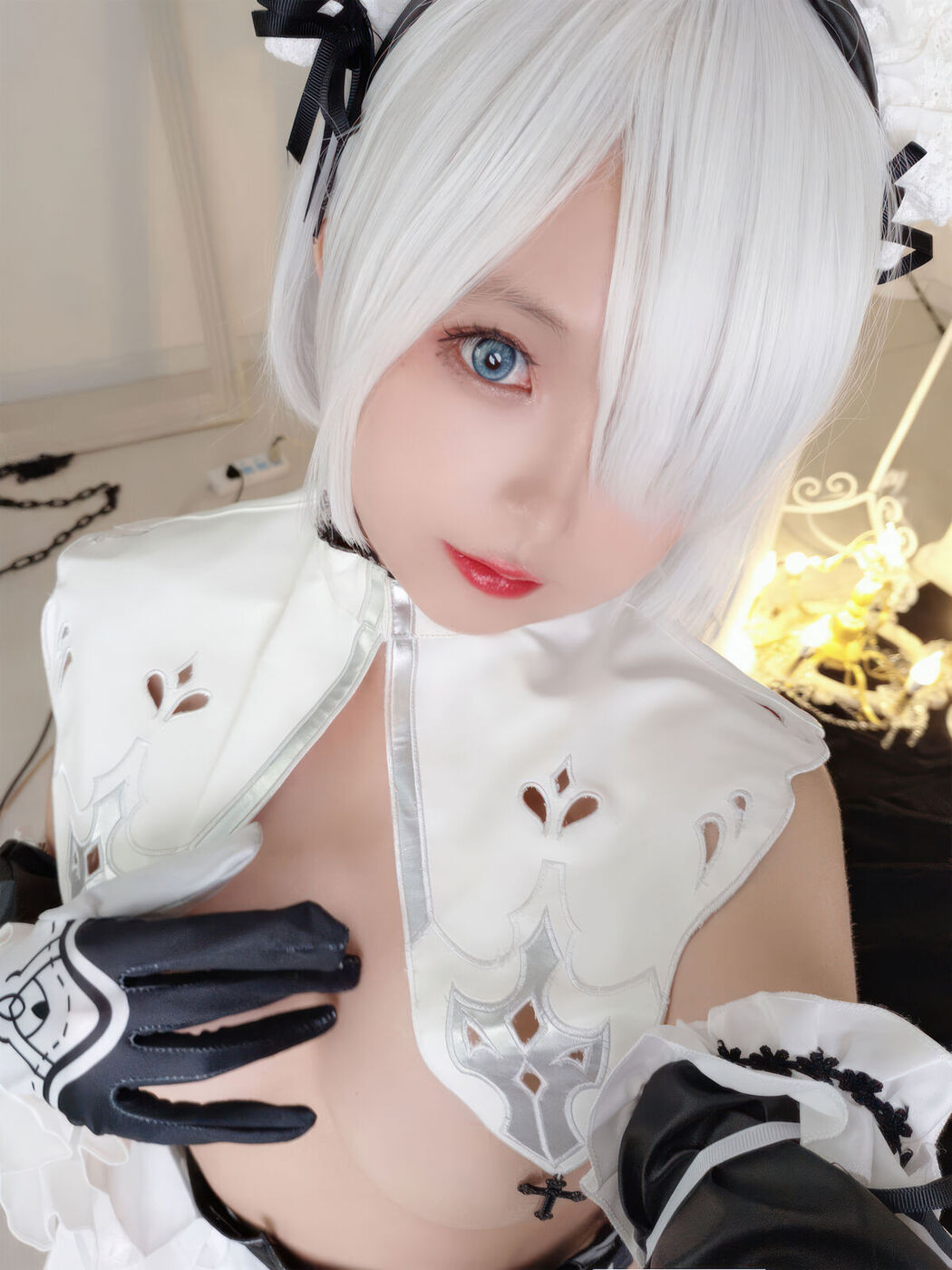 Coser@日奈娇 – 2B奶盖女仆