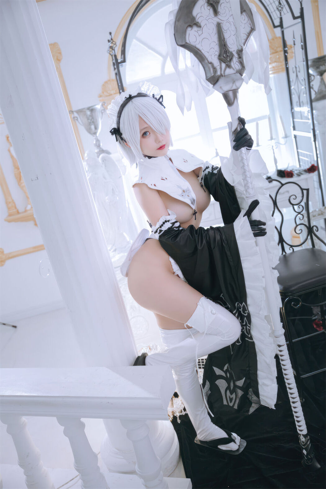 Coser@日奈娇 – 2B奶盖女仆