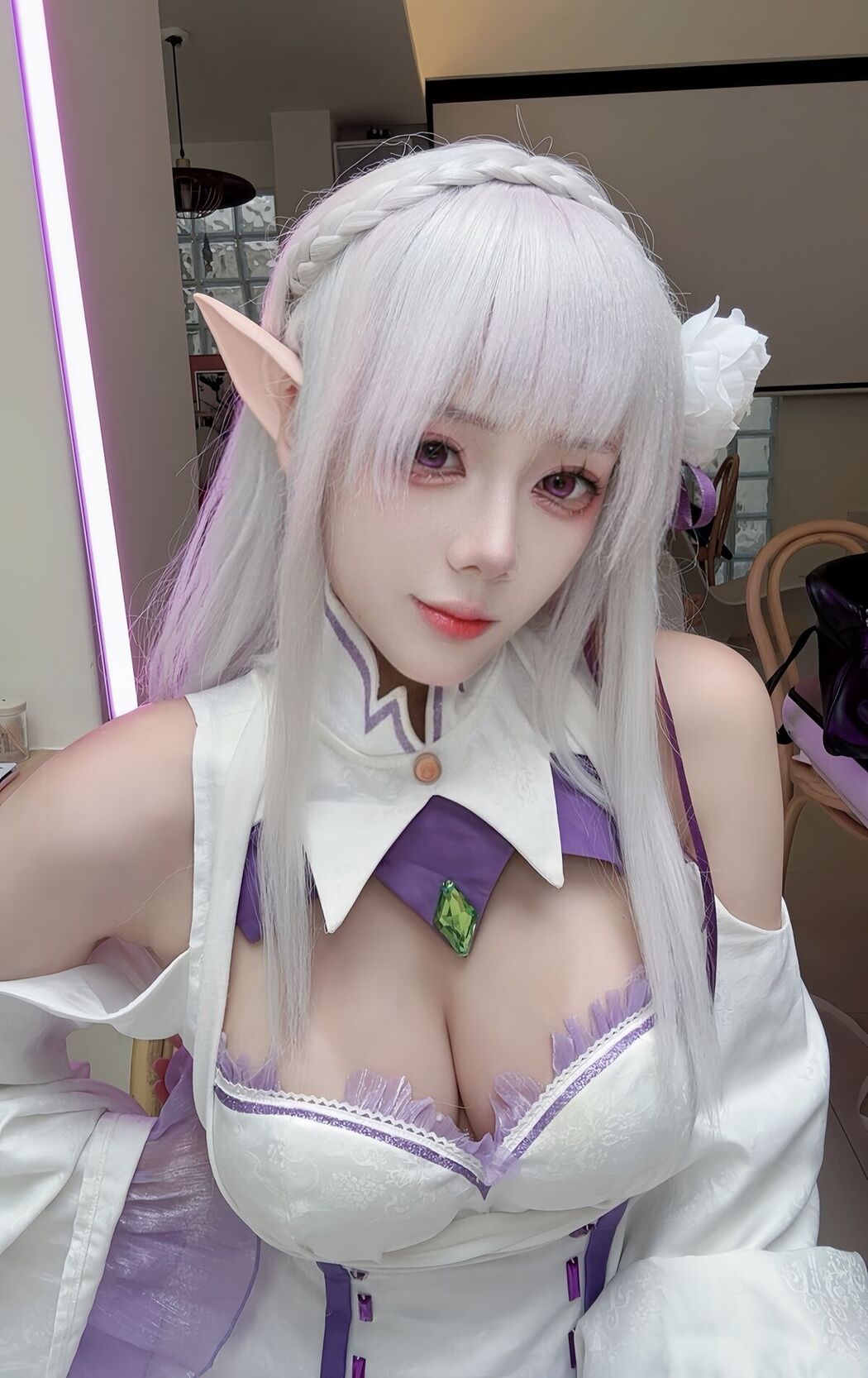 Coser@九言 – 艾米莉亚