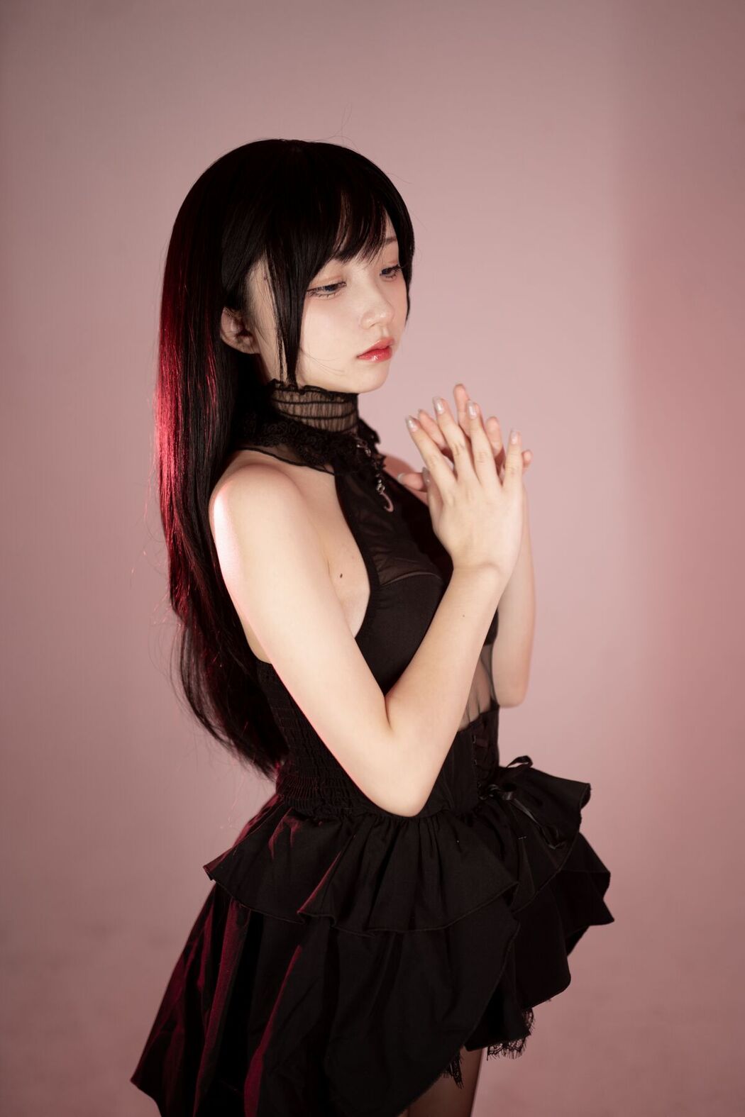 Coser@花铃 – 黑丝燕尾礼服