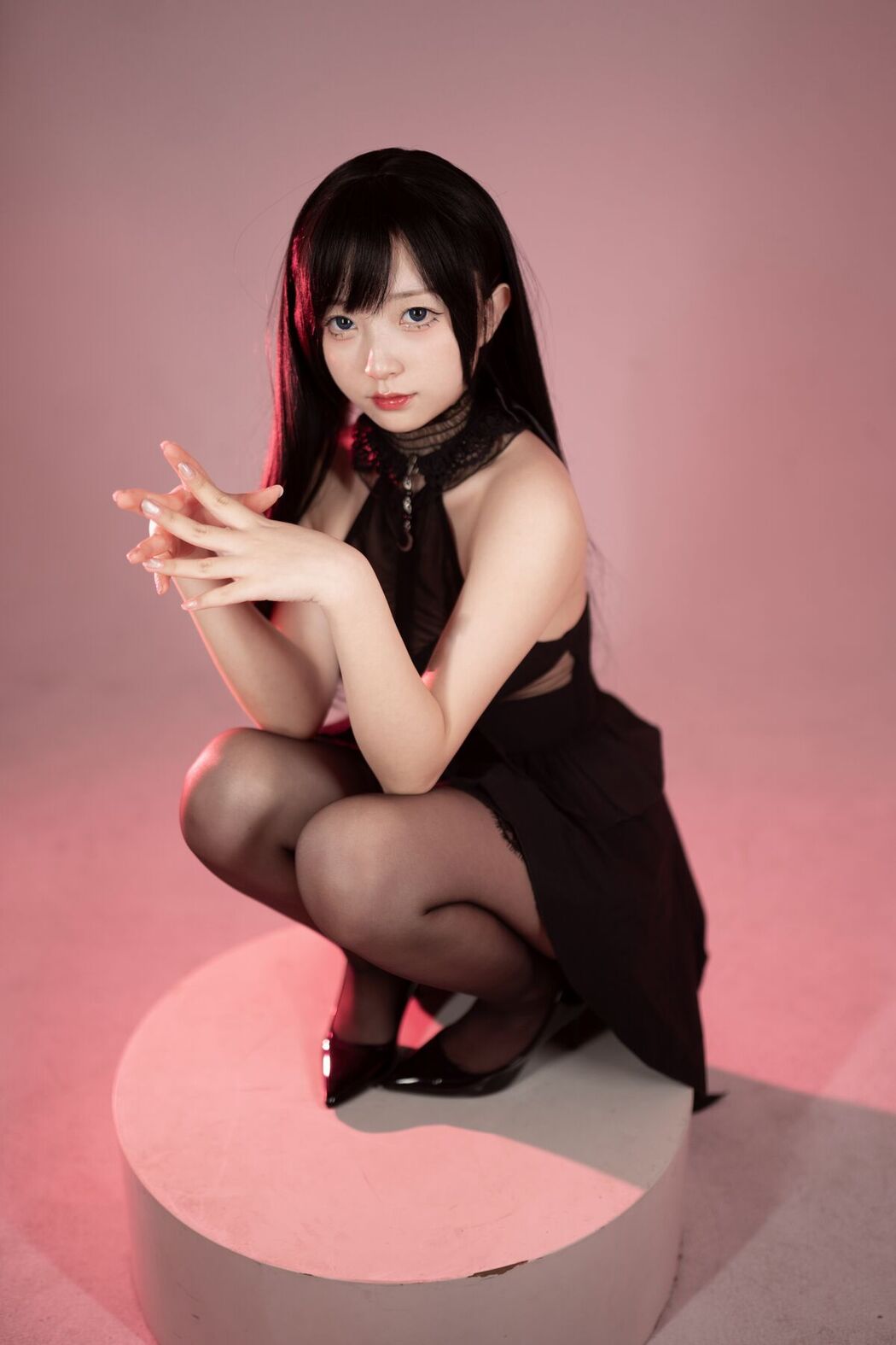 Coser@花铃 – 黑丝燕尾礼服