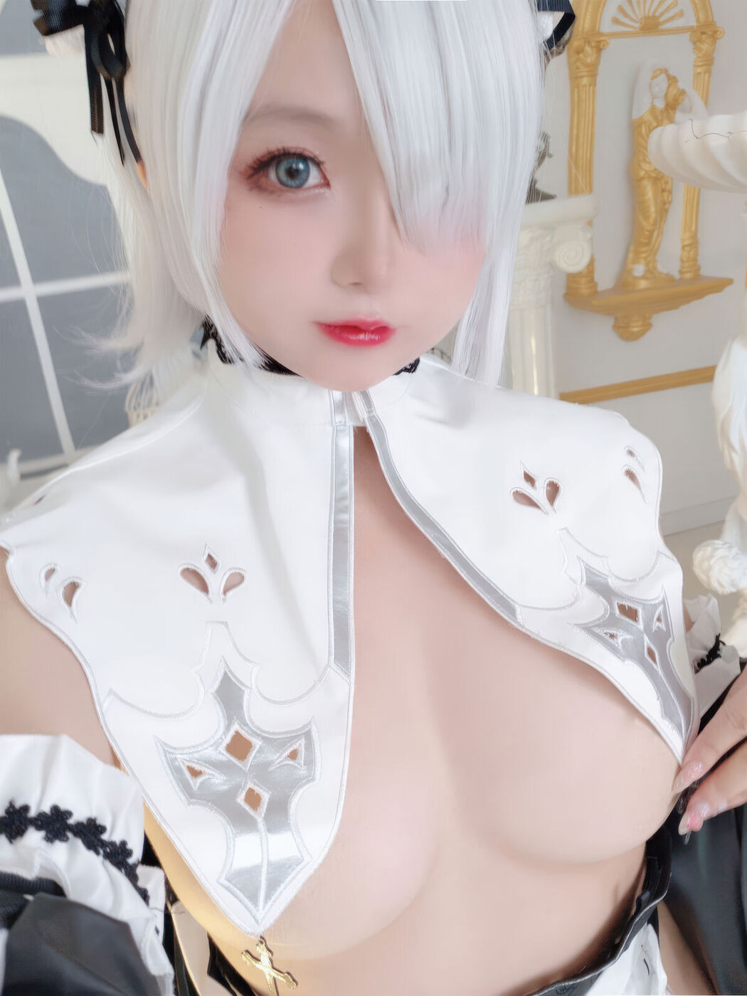 Coser@日奈娇 – 2B奶盖女仆