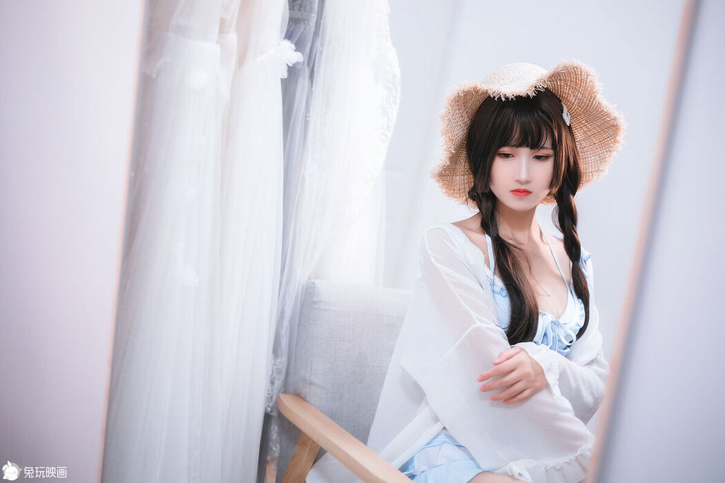 Coser@兔玩映画 Vol.057 房间里的夏天