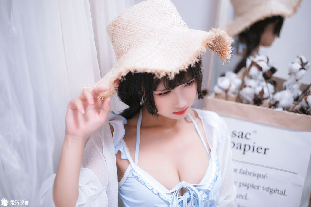 Coser@兔玩映画 Vol.057 房间里的夏天