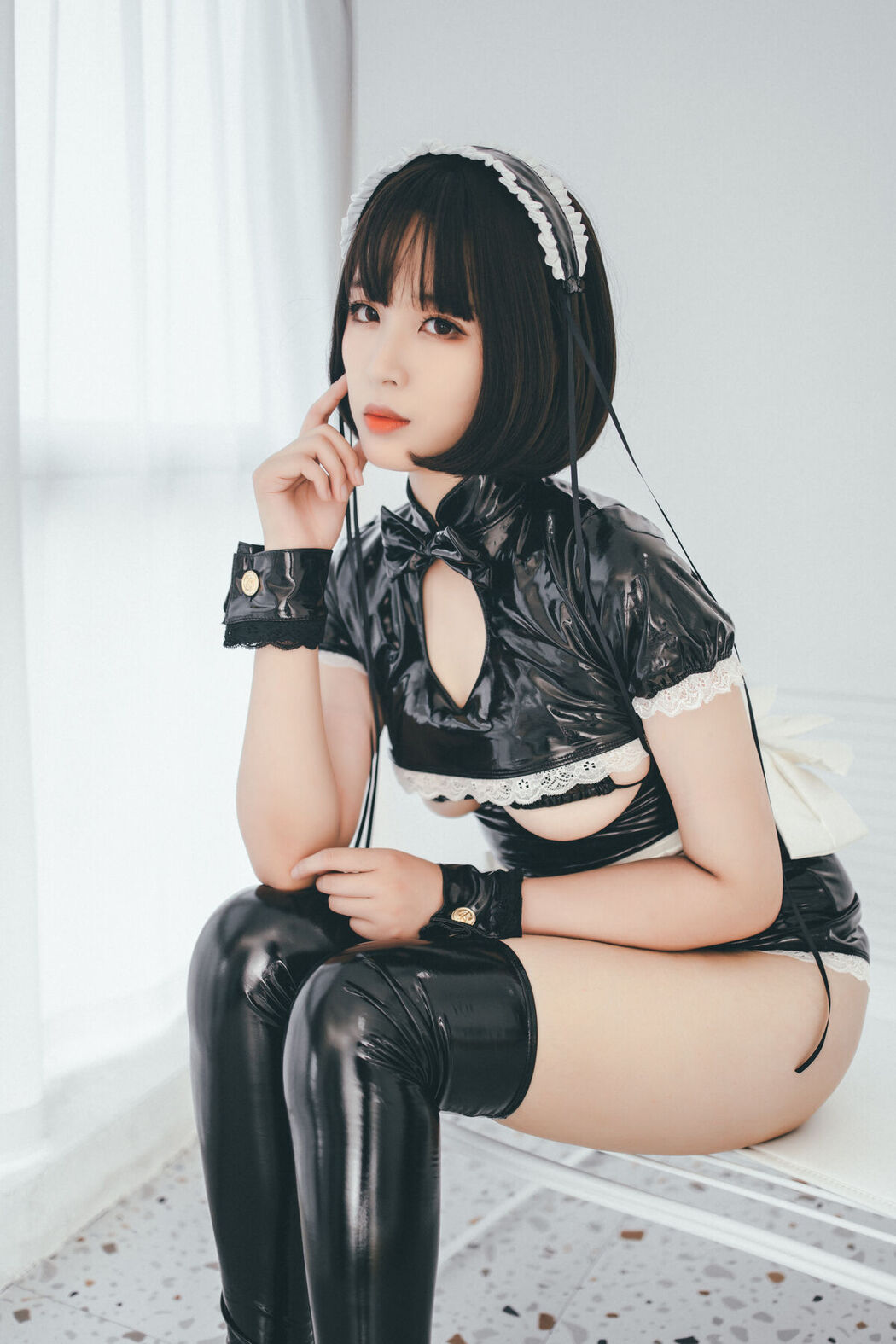 Coser@轩萧学姐 – 南半球女仆