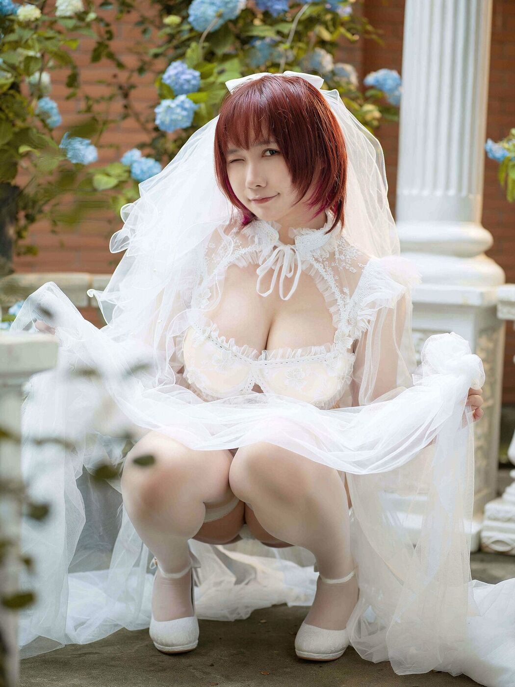 Coser@麻花麻花酱 – 黑白婚纱