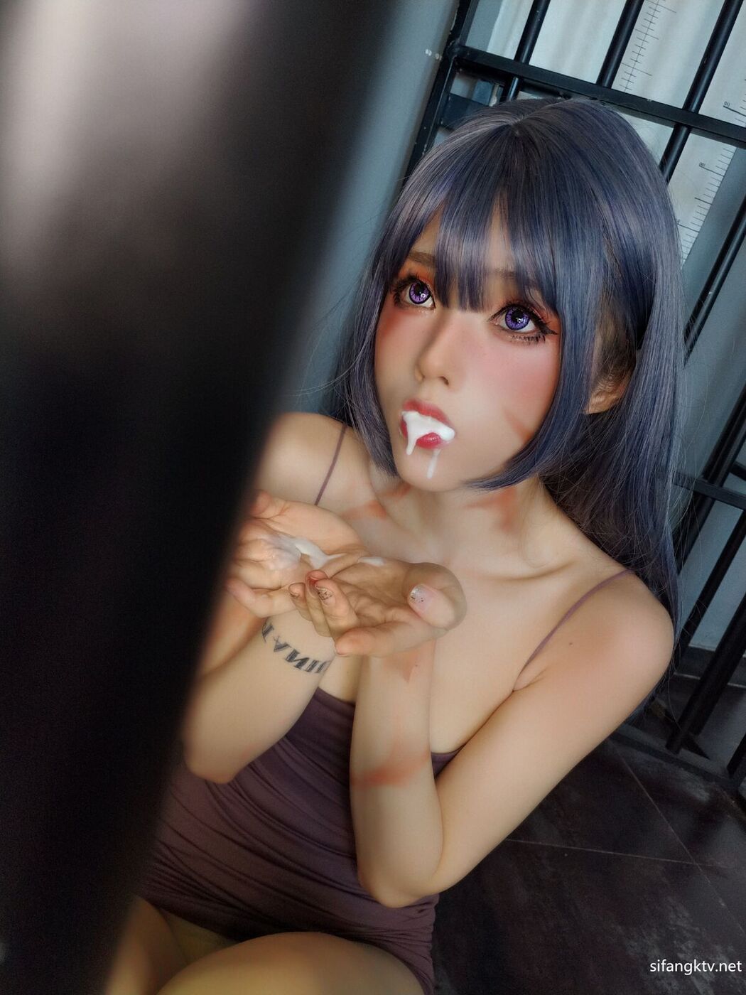 Coser@钛合金TiTi – 奴隶少女 滴蜡