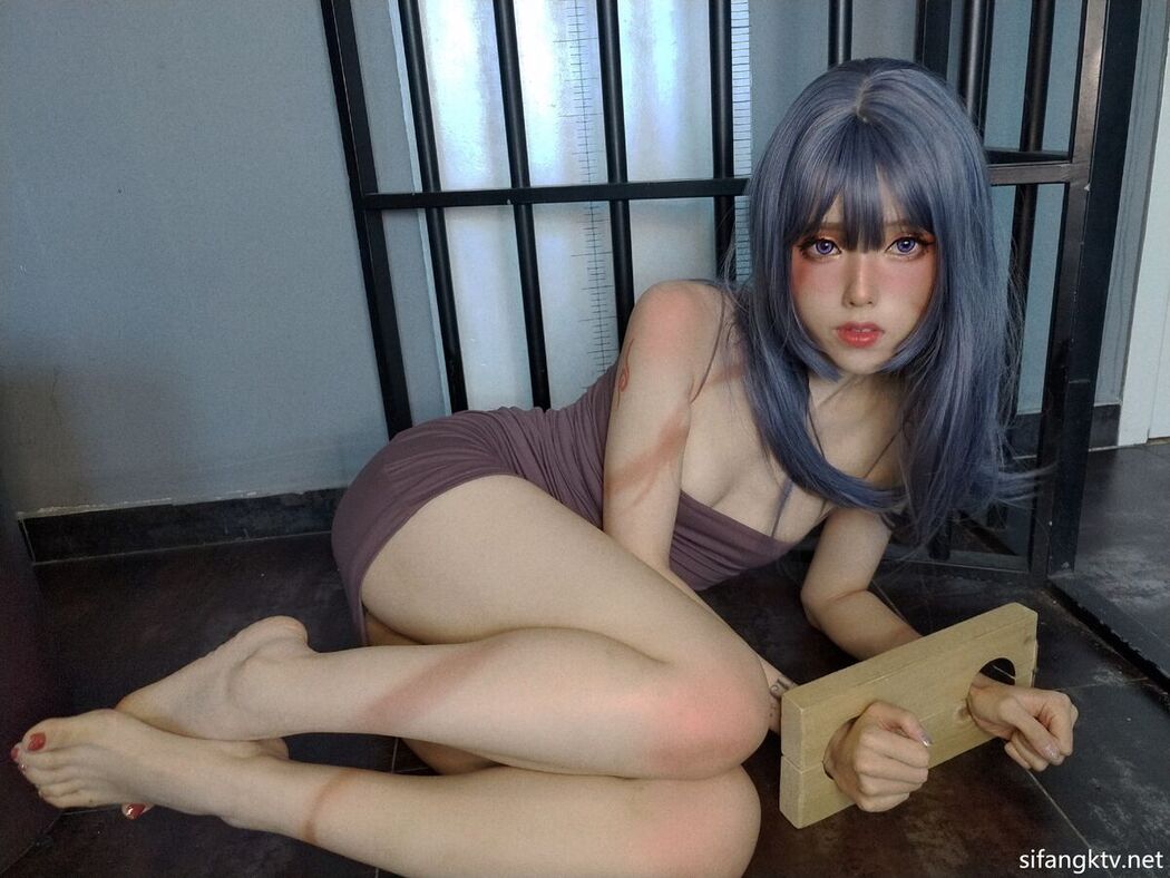 Coser@钛合金TiTi – 奴隶少女 滴蜡