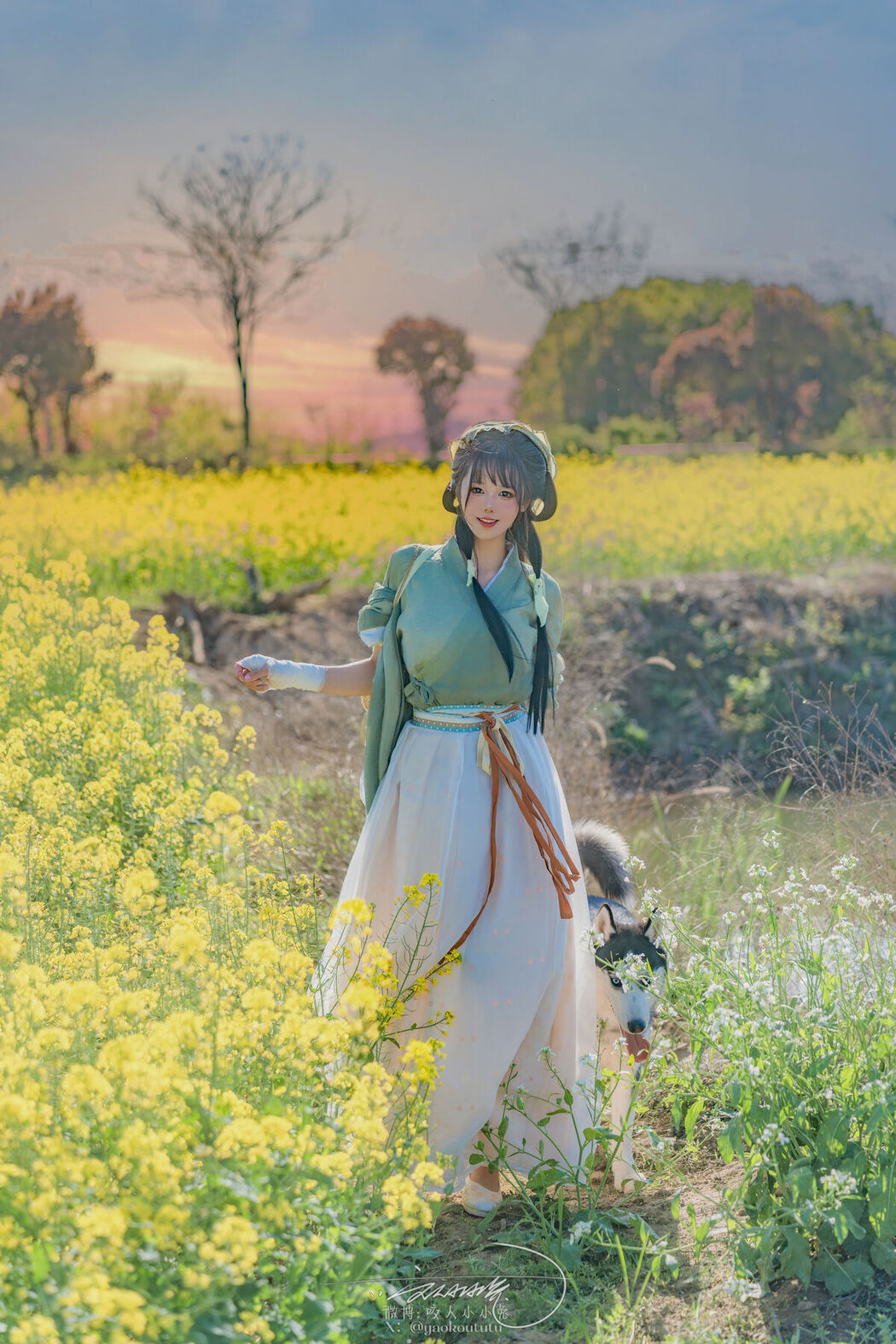 Coser@黏黏团子兔 – 田耕记