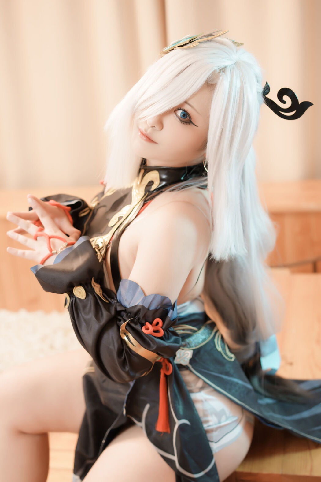 Coser@洛璃LoLiSAMA – 申鹤