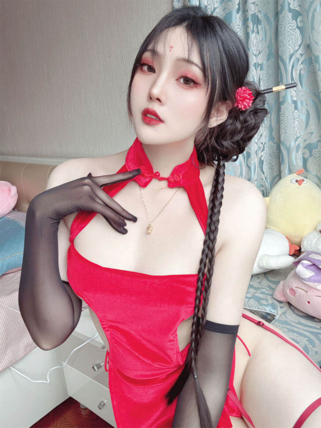 Coser@Natsuko夏夏子 – 龙年新春 – 自拍