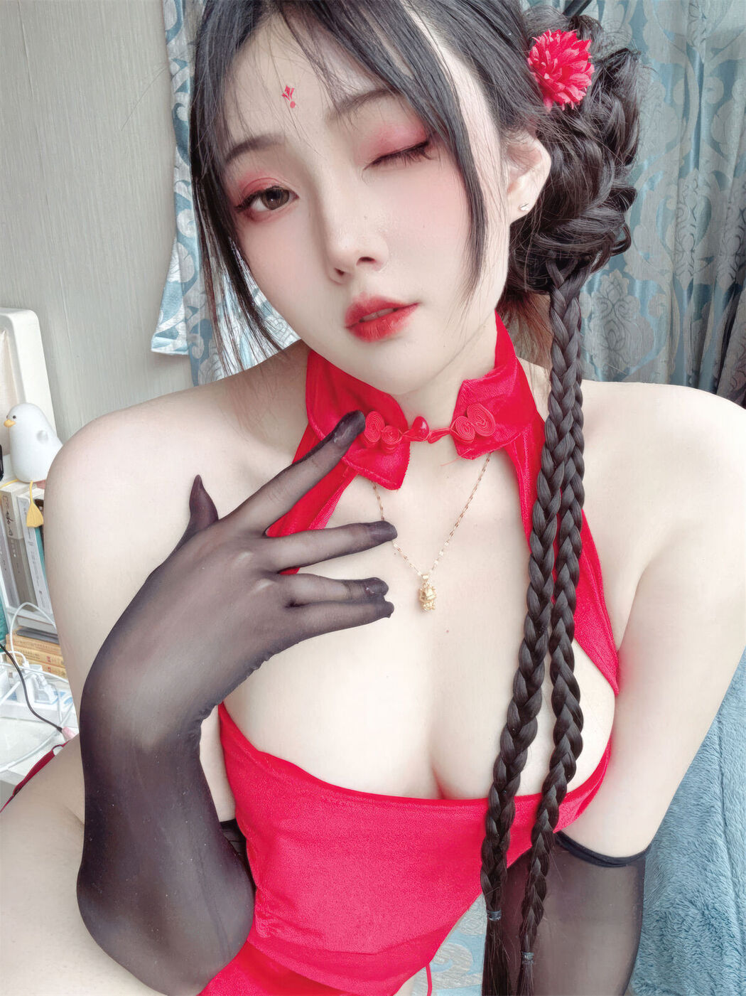 Coser@Natsuko夏夏子 – 龙年新春 – 自拍