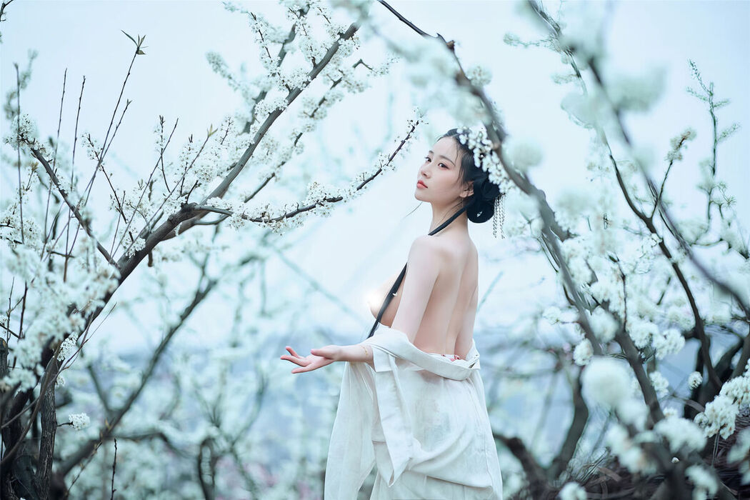 Coser@年年Nnian – 三月花