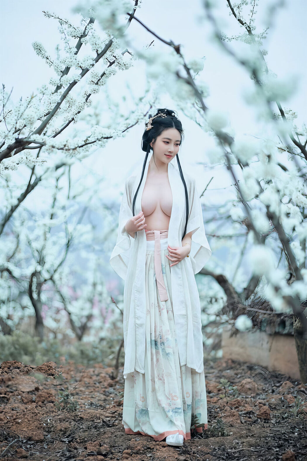 Coser@年年Nnian – 三月花