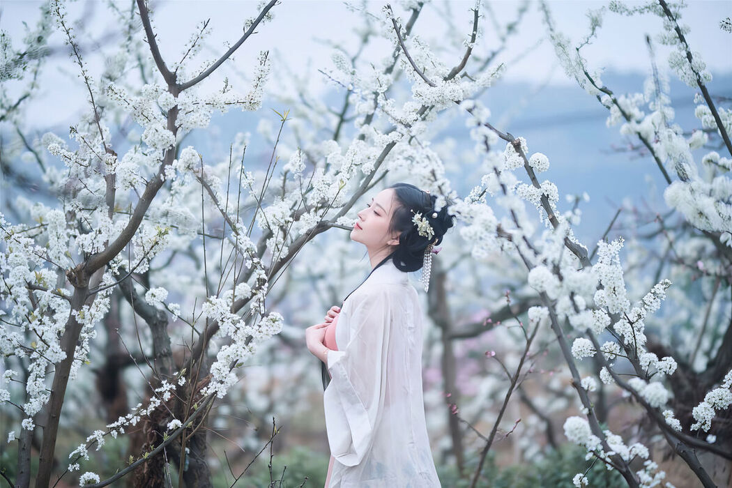 Coser@年年Nnian – 三月花